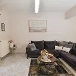 Kostaras Comfort Apartament