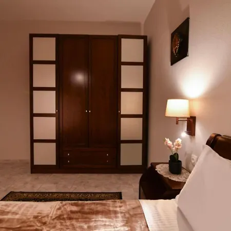Kostaras Comfort Appartamento Dhispílion
