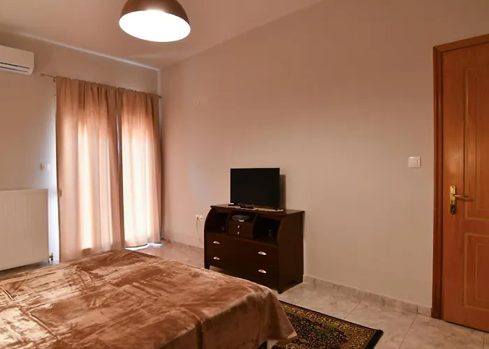 Kostaras Comfort Apartmán Dhispílion
